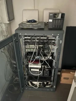 1#8050 Attrezzatura per manutenzione servizi di rete e fibra