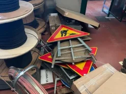 1#8050 Attrezzatura per manutenzione servizi di rete e fibra