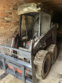 2#9059 Attrezzatura per negozio e macchinari per la lavorazione delle carni