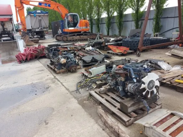 70#7778 Attrezzatura per officina