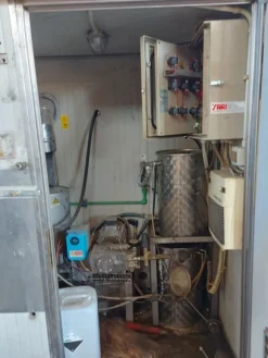 70#7778 Attrezzatura per officina