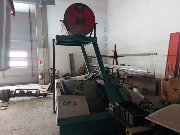 70#7778 Attrezzatura per officina
