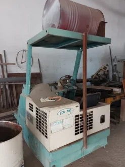 70#7778 Attrezzatura per officina