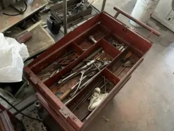 5#6947 Attrezzatura per officina