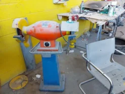 36#7918 Attrezzatura per officina meccanica e arredi uffici