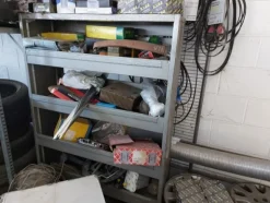 36#7918 Attrezzatura per officina meccanica e arredi uffici