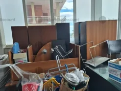 1#9145 Attrezzatura per pulizia ed arredi ufficio