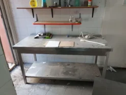 1#8306 Attrezzatura per ristorante pizzeria