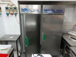 1#8306 Attrezzatura per ristorante pizzeria