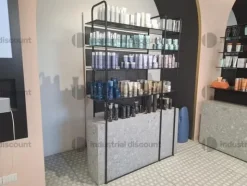 1#9728 Attrezzatura per salone parrucchiere ed estetica