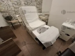 1#9728 Attrezzatura per salone parrucchiere ed estetica