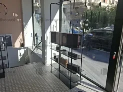 1#9728 Attrezzatura per salone parrucchiere ed estetica