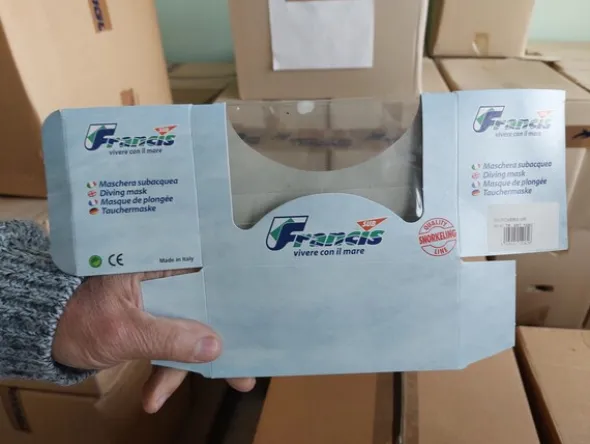 31#7556 Attrezzatura subacquea e imballaggi