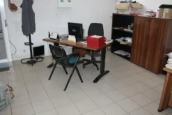 11#4140 Attrezzatura ufficio e materiale da stampa