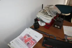 11#4140 Attrezzatura ufficio e materiale da stampa