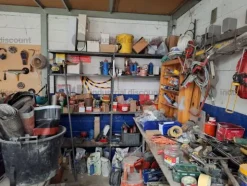 5#9897 Attrezzatura varia da cantiere