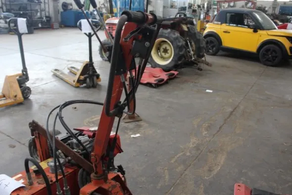 10#5817 Attrezzature autofficina