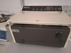 8#8767 Attrezzature da laboratorio