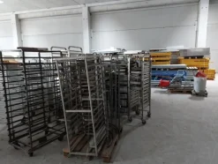 12#7714 Attrezzature da supermercato