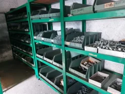 4#7267 Attrezzature e accessori per lavorazione meccanica