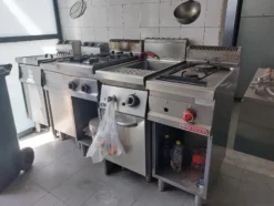 1#8430 Attrezzature e arredamento da bar e pasticceria