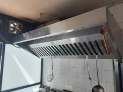 1#8430 Attrezzature e arredamento da bar e pasticceria