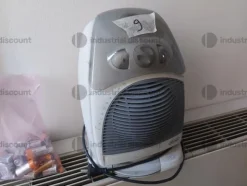 1#8982 Attrezzature e arredamento per attività ristorazione