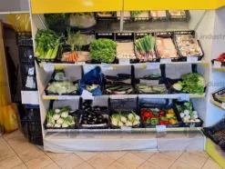 1#9076 Attrezzature e arredi per negozio ortofrutta