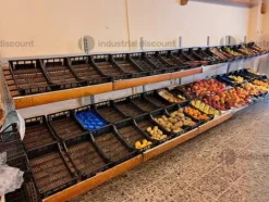 2#9076 Attrezzature e arredi per negozio frutta e verdura