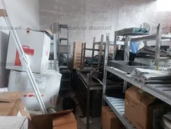 1#8567 Attrezzature e arredi per ristorazione