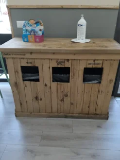 Attrezzature e arredo per ristorazione