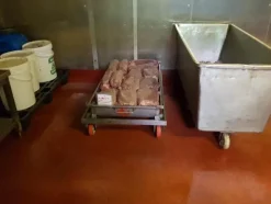 31#46310 Attrezzature e banchi lavoro