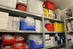 205#22880 Attrezzature e consumabili da laboratorio