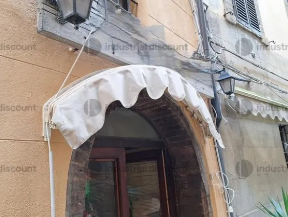 1#9887 Attrezzature ed arredo per ristorazione
