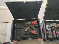 10#9467 Attrezzature edili tra cui avvitatori trapani smerigliatrici