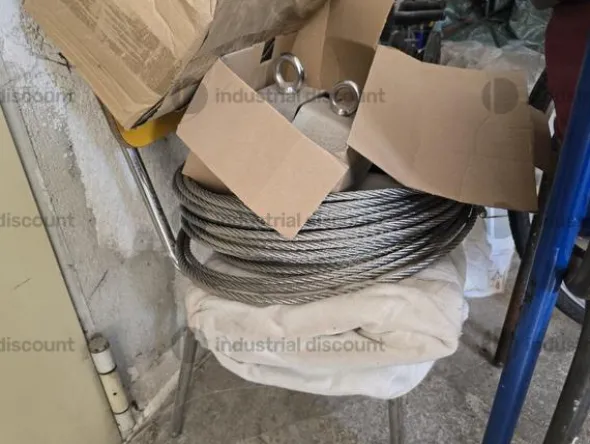 10#9467 Attrezzature edili tra cui avvitatori trapani smerigliatrici