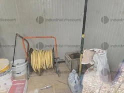 8#9467 Attrezzature edili tra cui recinzione metallicai box ufficio taglierina ad acqua