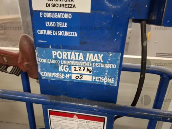 15#9158 Attrezzature elettriche per pulizia e manutenzione