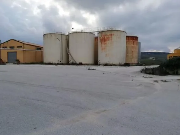 1#3966 Attrezzature e macchinari di cantina vitivinicola
