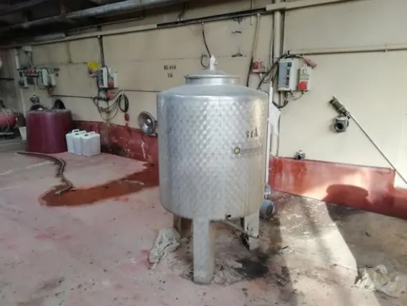 1#3966 Attrezzature e macchinari di cantina vitivinicola