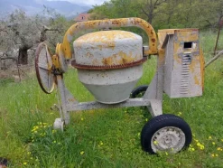 3#7837 Attrezzature e macchinari per l'edilizia