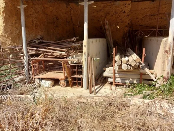 20#7900 Attrezzature e materiali da cava