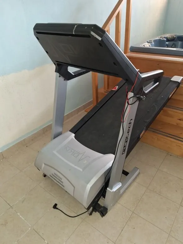 1#8141 Attrezzature e mobilio di hotel