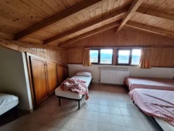 1#8141 Attrezzature e mobilio di hotel