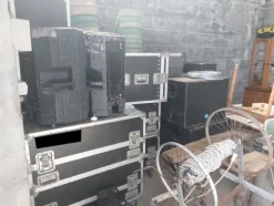 3#8761 Attrezzature e strumentazione per concerti