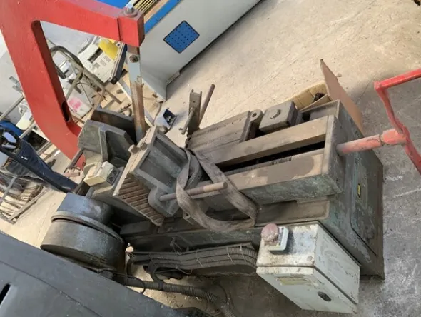 35#6949 Attrezzature e utensili per lavorazioni meccaniche