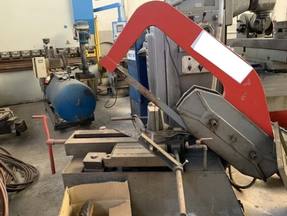 35#6949 Attrezzature e utensili per lavorazioni meccaniche