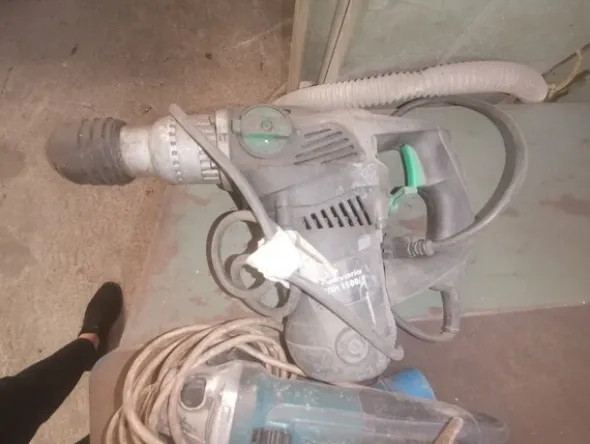 35#6949 Attrezzature e utensili per lavorazioni meccaniche