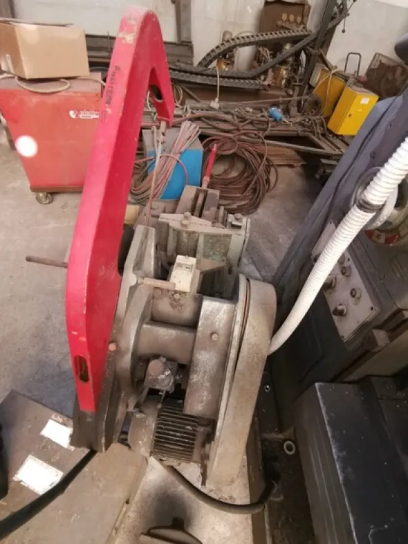 35#6949 Attrezzature e utensili per lavorazioni meccaniche