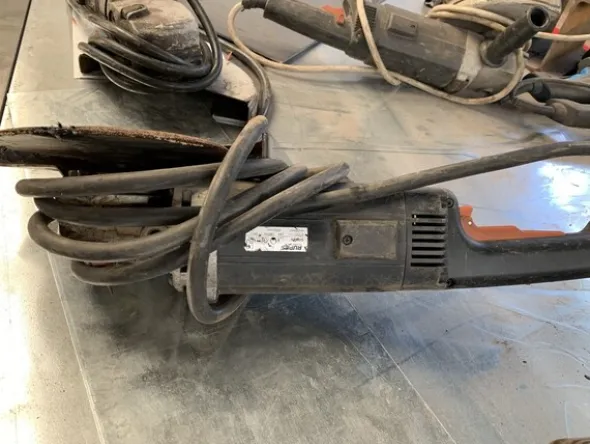 35#6949 Attrezzature e utensili per lavorazioni meccaniche